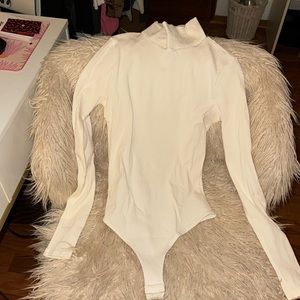 White long sleeve body suit